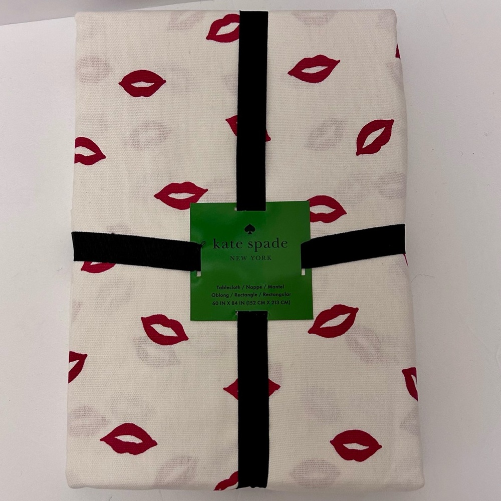 Kate Spade Lips Oblong Tablecloth 60” x 84”